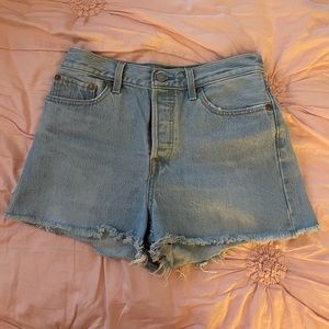 Levi’s Wedgie Short